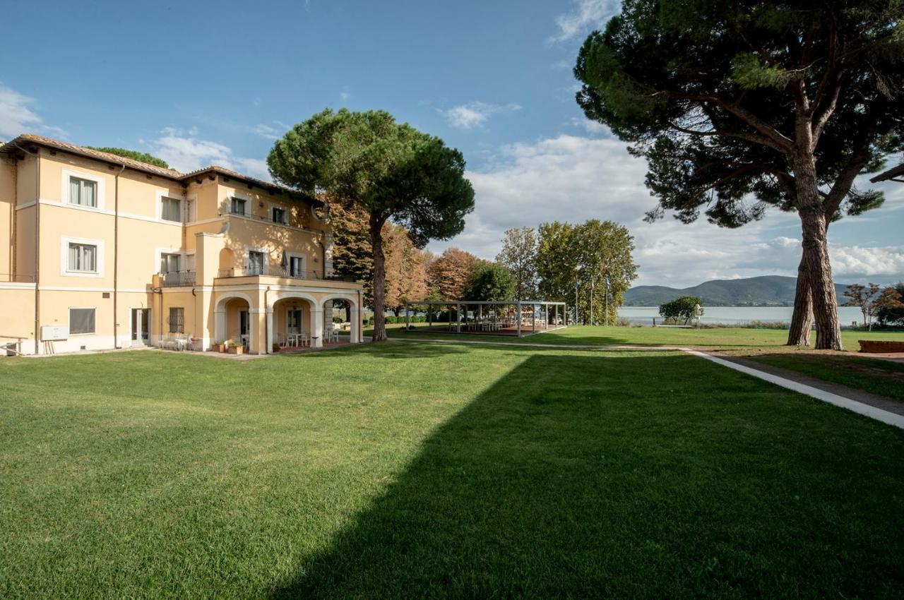 Isola Polvese Resort Castiglione del Lago Ngoại thất bức ảnh