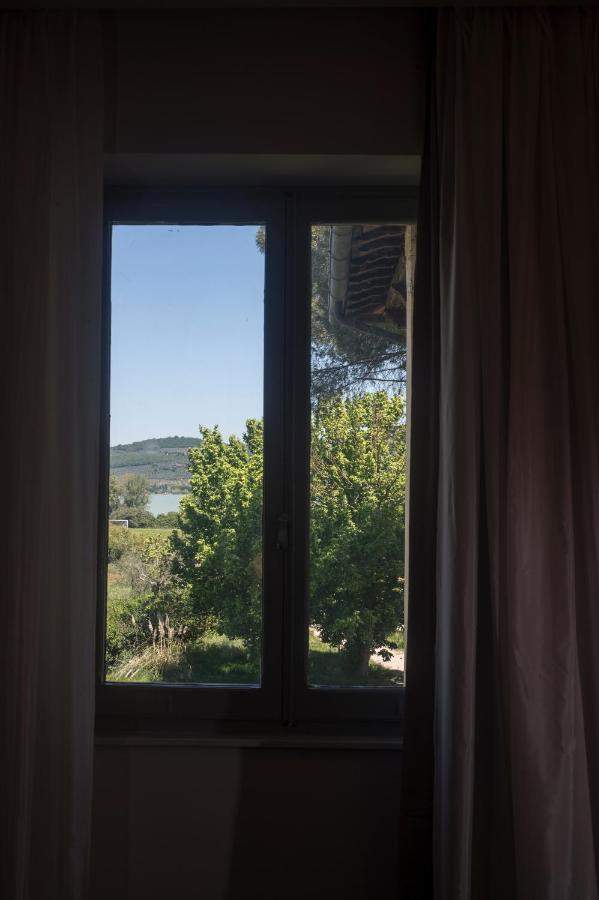 Isola Polvese Resort Castiglione del Lago Ngoại thất bức ảnh