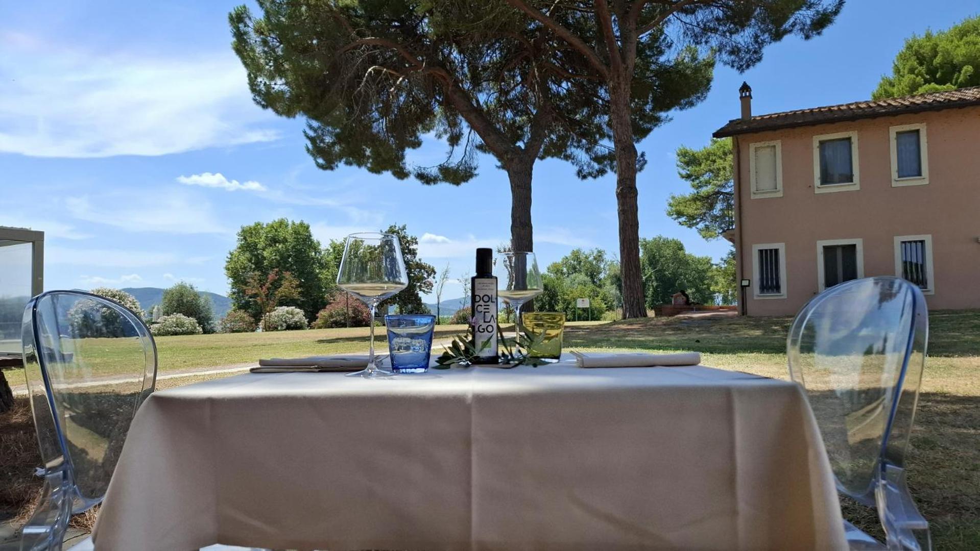 Isola Polvese Resort Castiglione del Lago Ngoại thất bức ảnh
